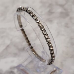 Rhinestone Tennis Bracelet Silver‎ Tone Stretch Classic Formal Costume Jewelry